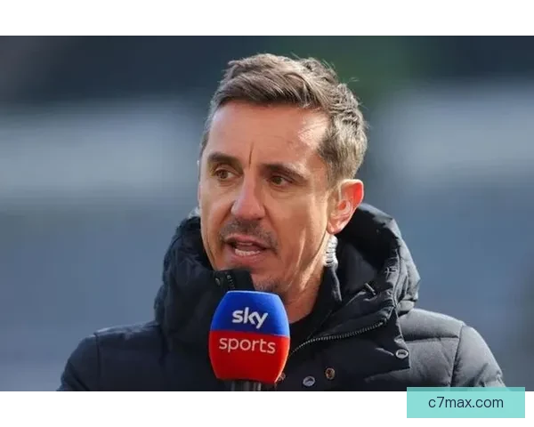 曼联92班靠流量生存频踩老东家贬低现役成套路引争议博眼球成瘾